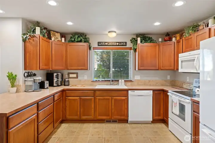 Great Counter space and storage Great Counter space and storage