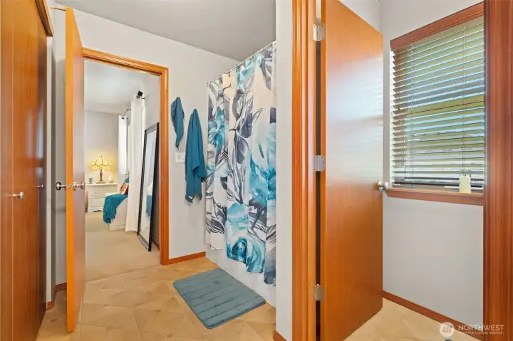 Large walk in closet Large walk in closet