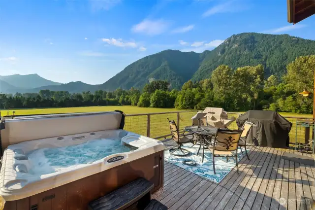 Territorial views, privacy, luxury!