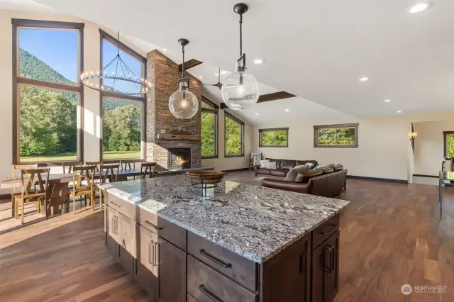 Benefit from the natural light, views and nature.