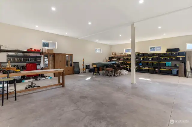 Home constructed with top of the line materials. HVAC closet with whole home air filtration system.
