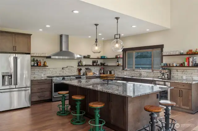 Café appliances, double gas ranges/ovens.