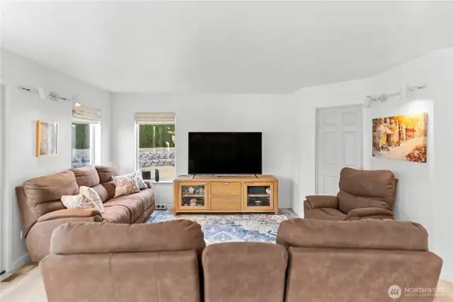 Family room off Kitchen