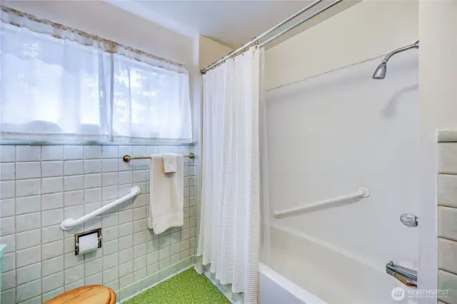 Shower and tub