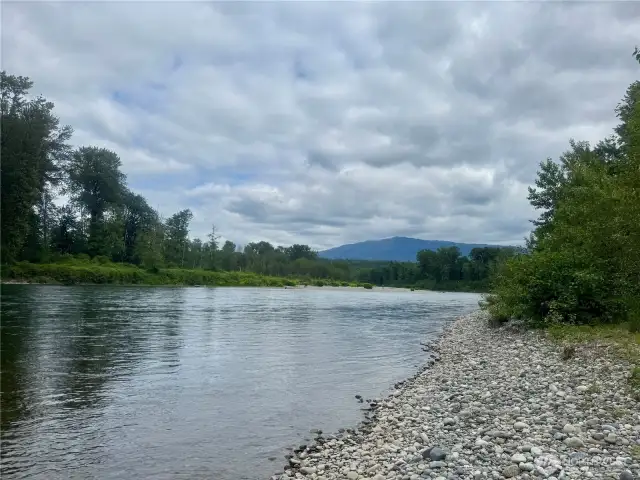 Tranquility on the Skykomish River