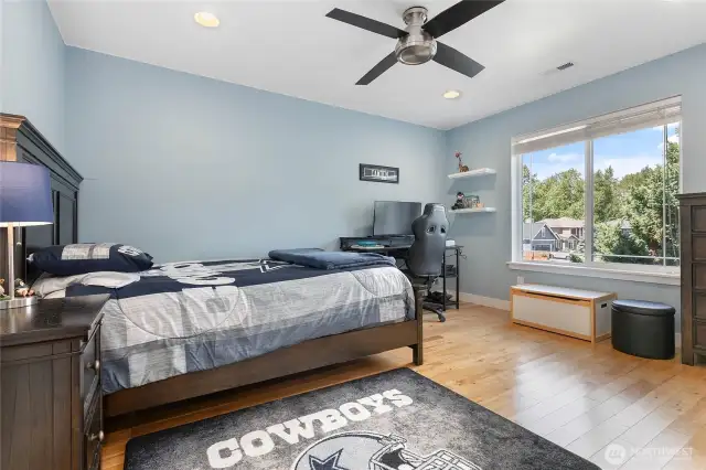 2nd floor 2nd bedroom