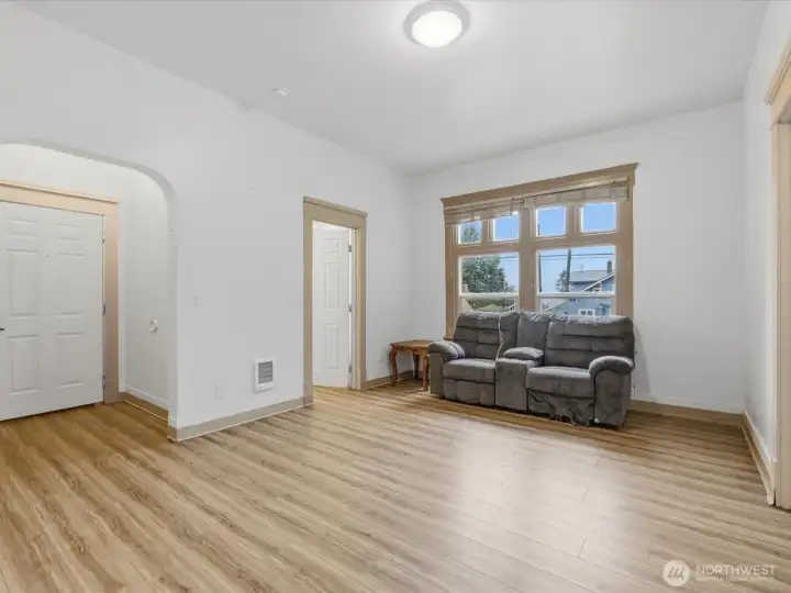 Spacious rooms and large windows.