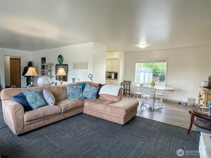 Single family features spacious living room and functional layout.