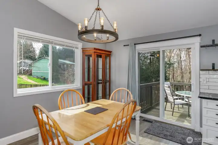 main floor deck off of the dining room