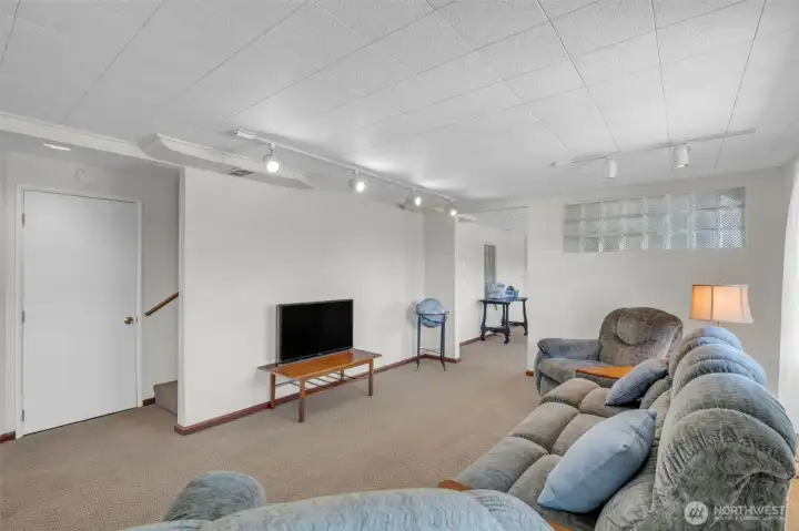 A perfect gathering space for movie nights and relaxation.
