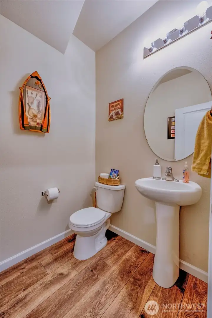 3rd Bathroom 3rd Bathroom