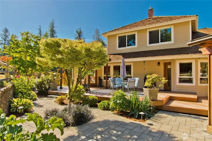 Beautifully landscaped back yard.