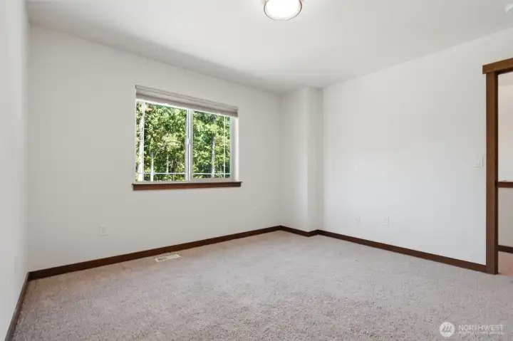 Bonus room on the second floor with walk-in closet