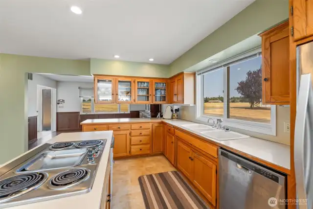 Large kitchen