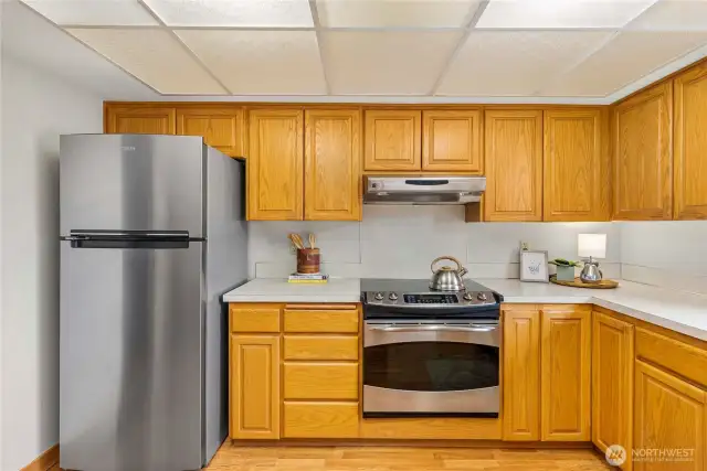All appliances stay.