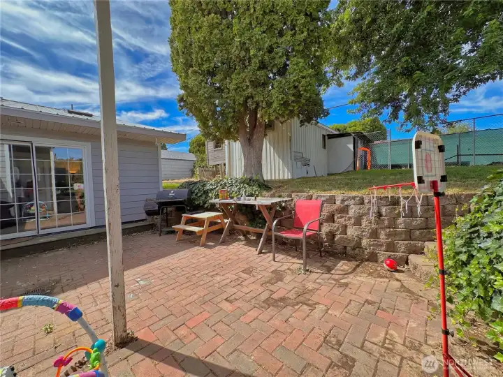 Brick paver patio space