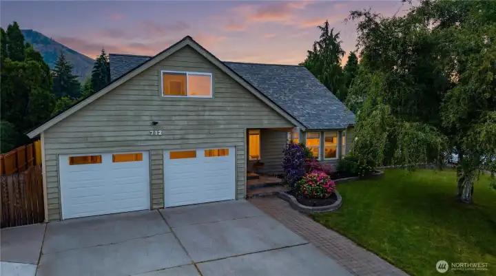 Twilight exterior highlighting curb appeal Twilight exterior highlighting curb appeal
