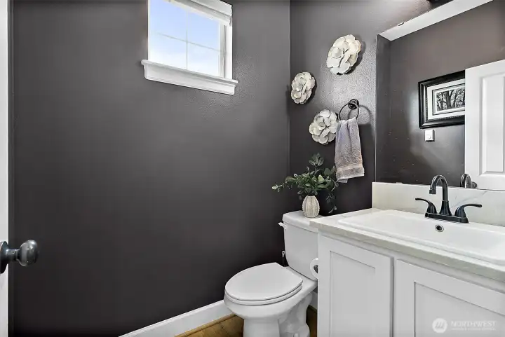 1/2 Bath