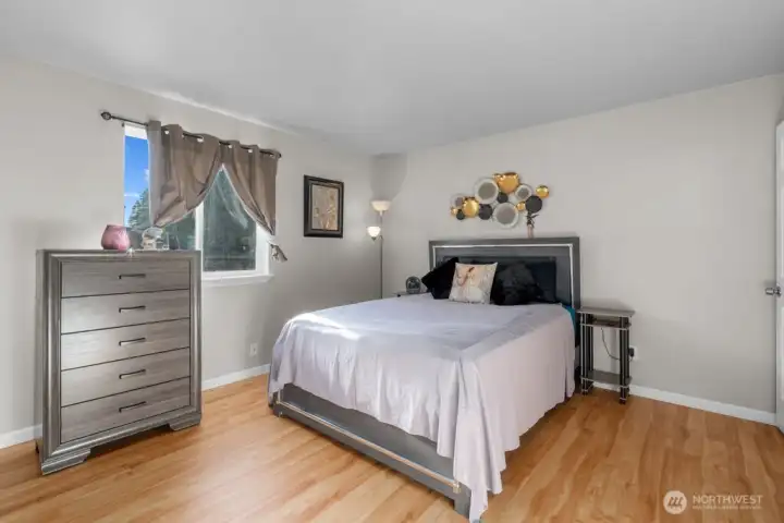 Spacious primary bedroom