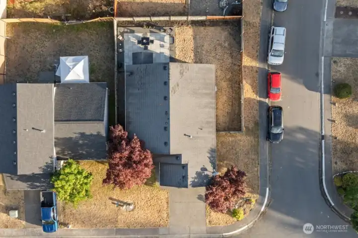 Corner lot