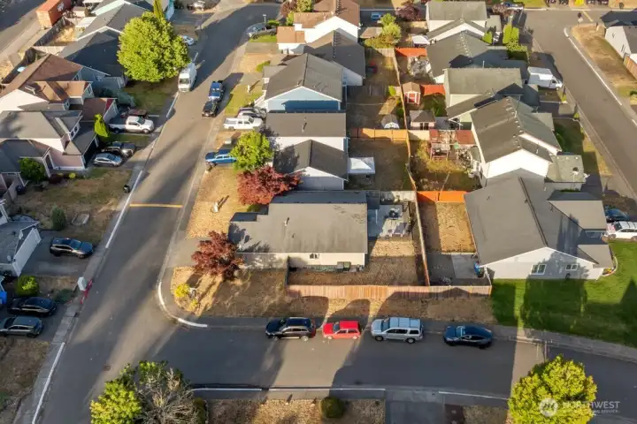 Plenty of additional parking on the right side of the house