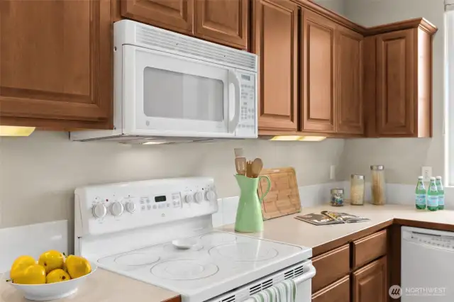 Light and bright kitchen
