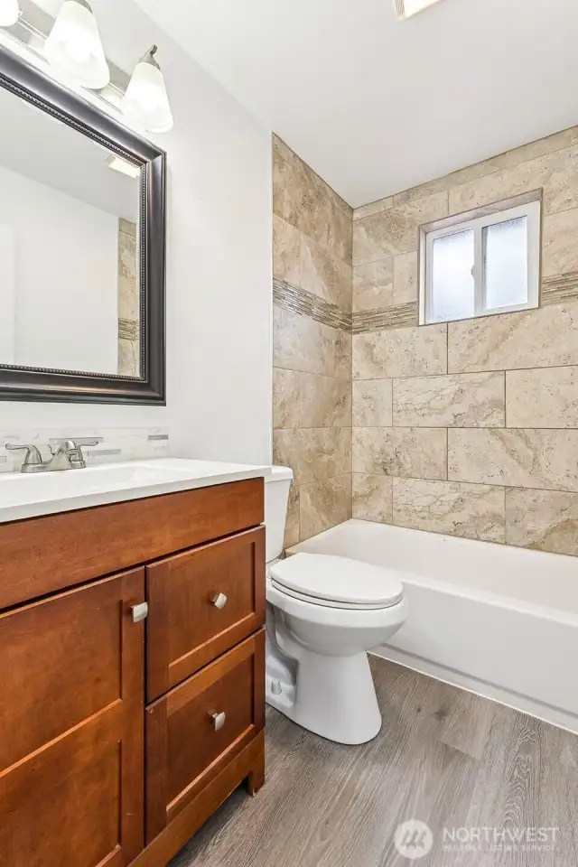 2nd Bathroom