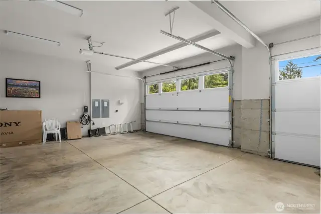 Extra large 3 car garage