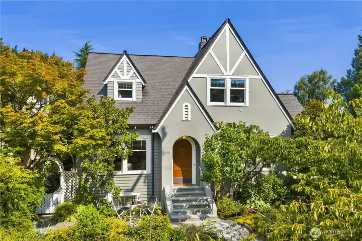 Charming curb appeal.
