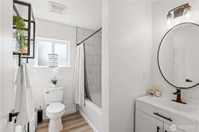 Main bathroom
