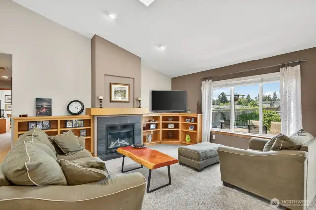 Another angle of the family room. There is central AC to keep the house cool on the hot summer nights.