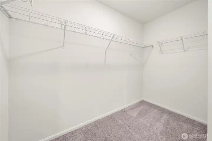 Disclaimer Secondary photos of same floor plan on different lot in different community: Photos are from another Viola, finishes, upgrades, and features may vary.