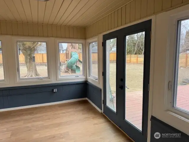 New Room is very attractive.