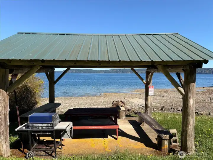 Perfect beach for picnics, swimming and boating.