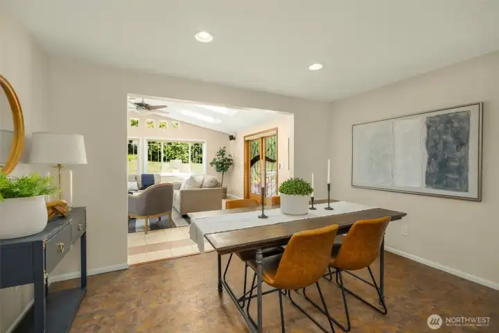 Great room dining seats 6-10 comforbly. Great room dining seats 6-10 comforbly.