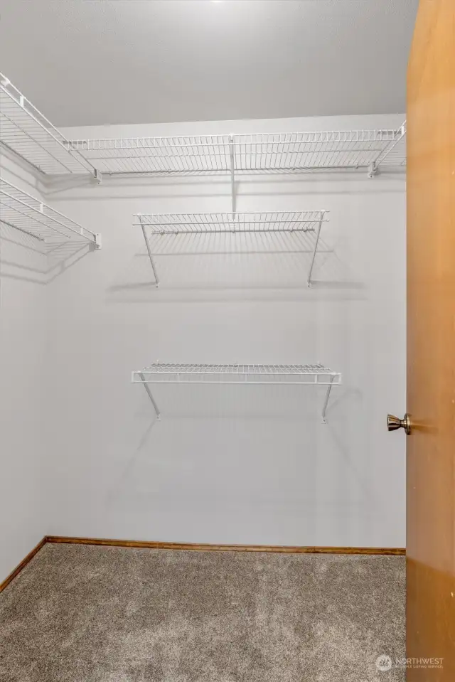 walk-in closet