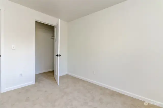 walk in closet in bedroom #3