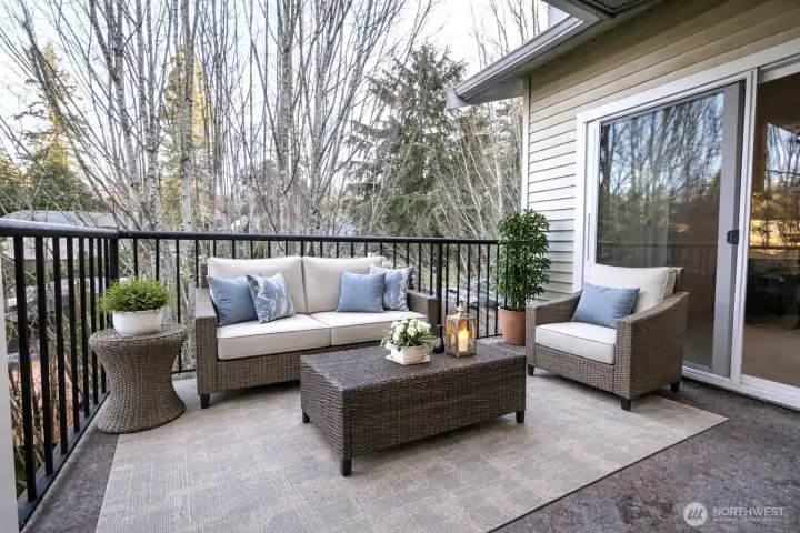 Virtually staged patio