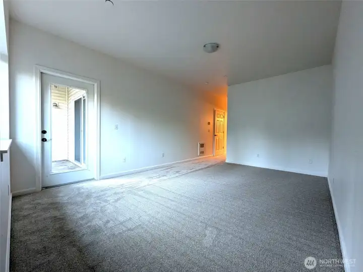 Virtually staged second bedroom