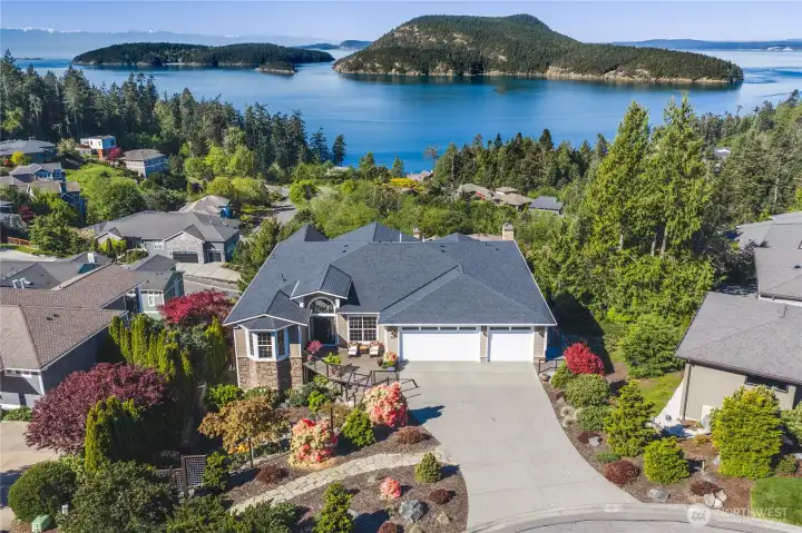 Forever views of the San Juan Islands and the Olympic Mountain Range