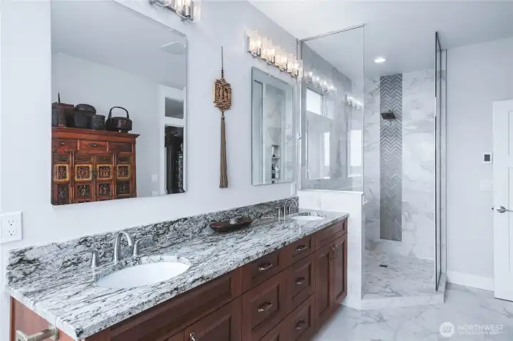 Large Walk In Shower