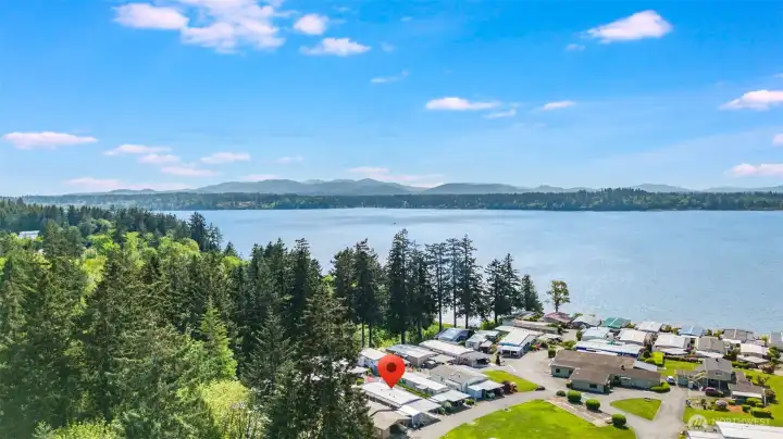 Take in breathtaking Puget Sound views, peaceful shoreline scenery, and the natural beauty that makes this waterfront community so special. Take in breathtaking Puget Sound views, peaceful shoreline scenery, and the natural beauty that makes this waterfront community so special.