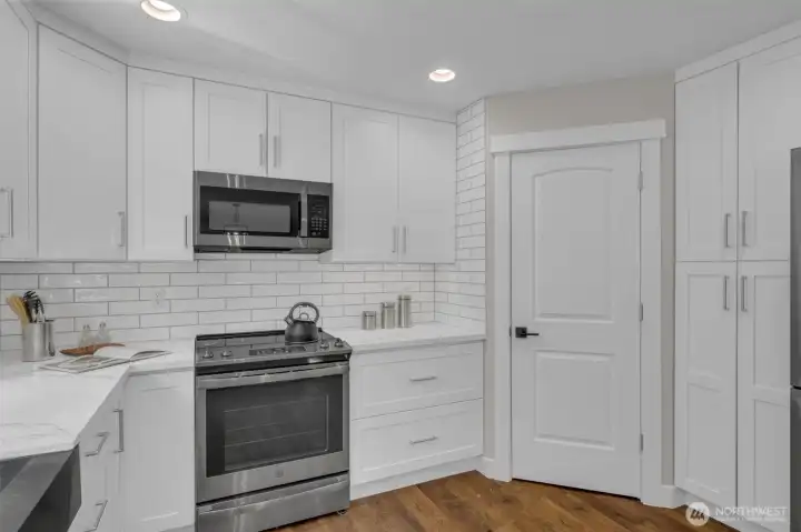 Walk in corner pantry completes this dream kitchen Walk in corner pantry completes this dream kitchen