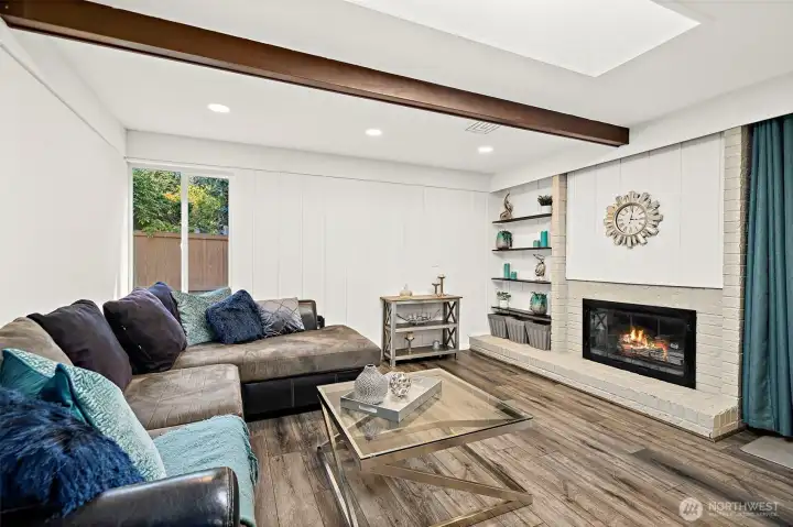 2nd family room on main level