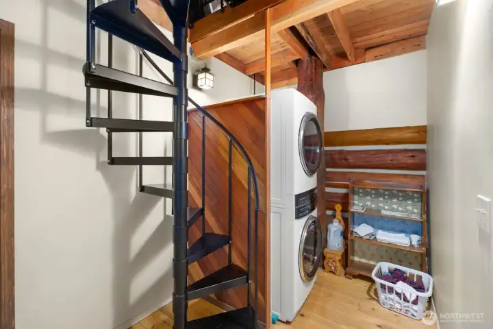Stairs up to 3rd floor loft. Washer/dryer on the 2nd floor. Stairs up to 3rd floor loft. Washer/dryer on the 2nd floor.