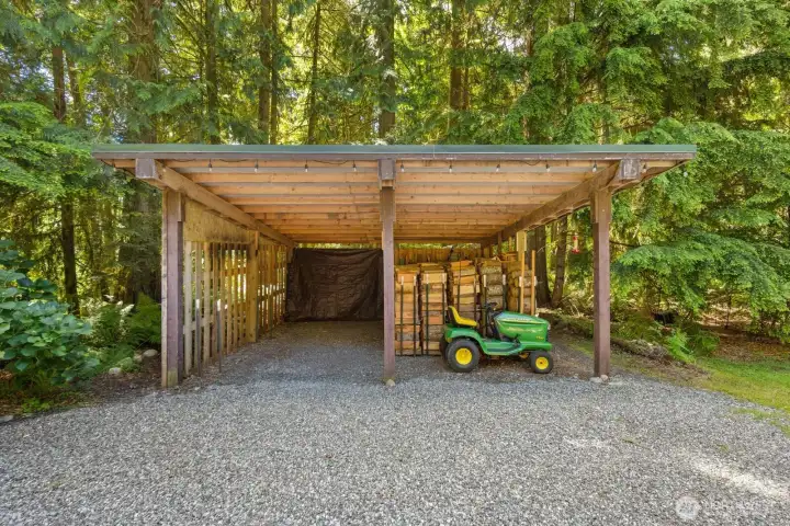 Huge woodshed. Huge woodshed.