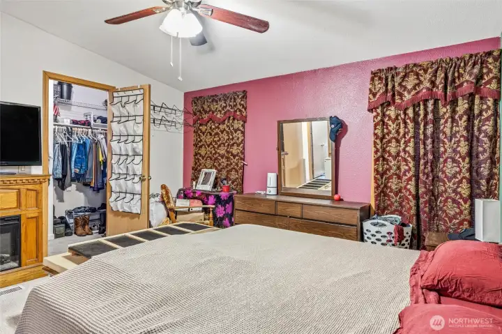 Primary bedroom. Primary bedroom.