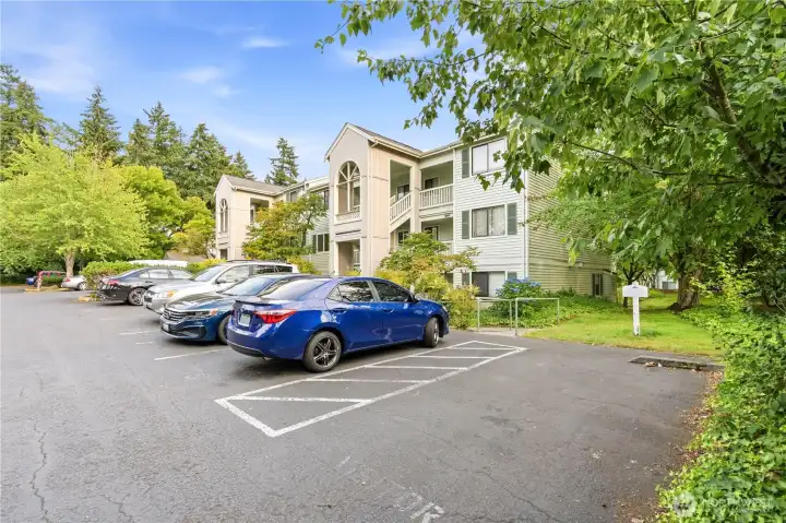Ample visitor parking available in the community for hosting guests. Ample visitor parking available in the community for hosting guests.