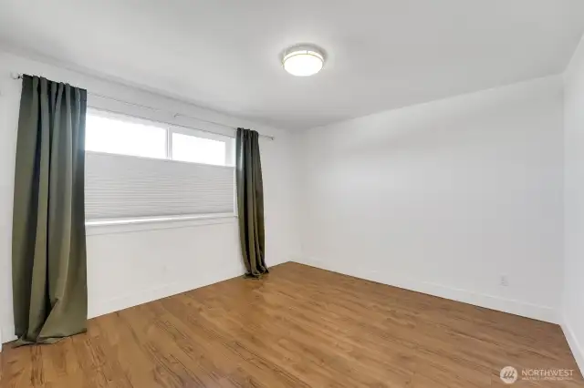 3rd bedroom, window looks east,