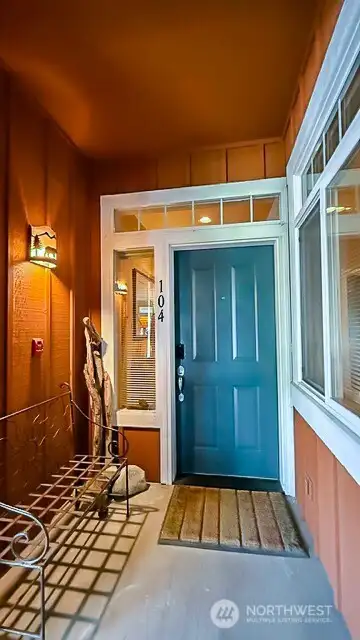 Private Entrance to your escape